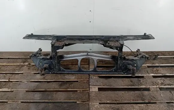 BMW 3 E46 Radiator support slam panel
