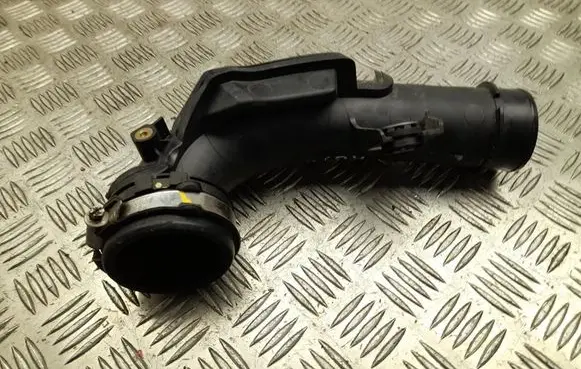 Dacia Sandero Air intake hose/pipe 5FM3A