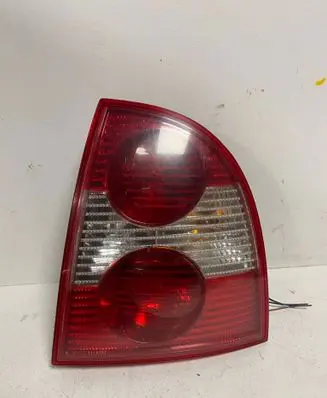 Volkswagen PASSAT B5.5 Rear/tail lights 11A167