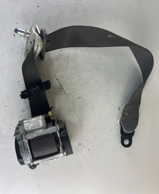 Dodge Caliber Front seatbelt 609259701A 605031400A P1GC43BD5AA