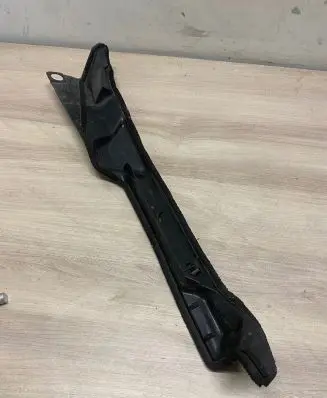 Toyota Corolla E120 E130 Fender end trim 5382812050