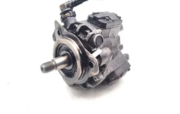 Ford Focus Fuel injection high pressure pump 4M5Q-9B395-AD 4M5Q9B395AD ADC2003032