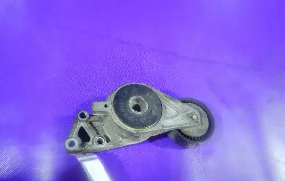 Audi A3 S3 A3 Sportback 8P Timing belt tensioner 06A903315F