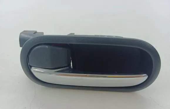 Rear door interior handle