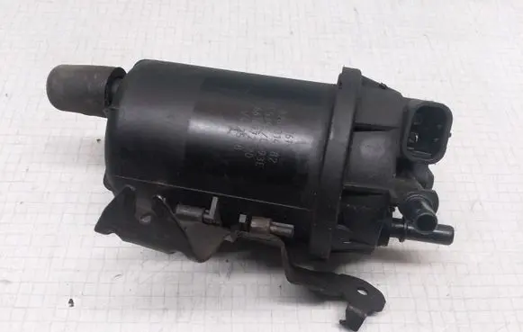 Renault Scenic II - Grand scenic II Fuel filter housing 8200314482