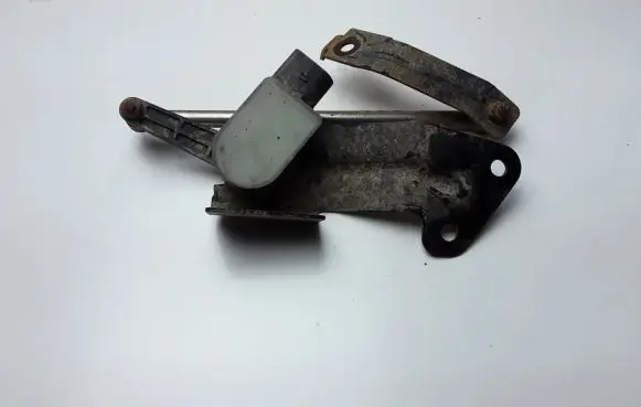Nissan Navara D23 Rear air suspension level height sensor 5381289901