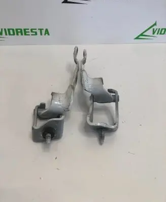 Audi A3 S3 A3 Sportback 8P Loading door hinge set 8T4827299A