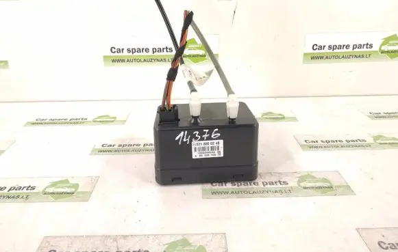 Mercedes-Benz S W221 Central locking vacuum pump 2218000248 A2218000248
