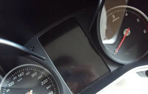 Mercedes-Benz C W205 Speedometer (instrument cluster) A2059001018 A2059028404 A2059018608