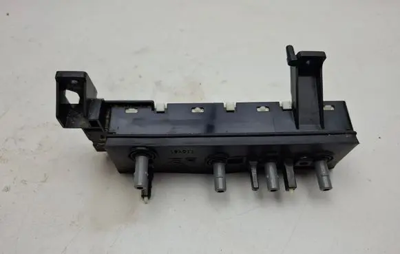 Lexus RX III Seat control switch 18A188 18A011