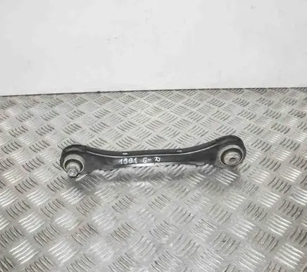 BMW 4 F32 F33 Rear upper control arm/wishbone 67925446792519