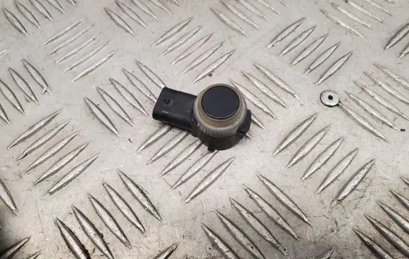 Mercedes-Benz E C207 W207 Parking PDC sensor A0009059300