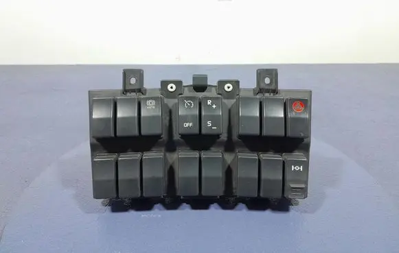 Renault Megane III Other switches/knobs/shifts 5010605462