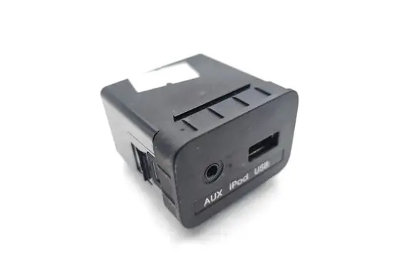 KIA Optima USB socket connector 