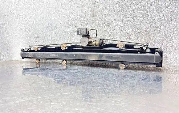 Opel Omega B1 Parcel shelf 90457523 70610010000 200498