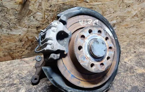 Volkswagen Jetta VI Rear wheel hub spindle/knuckle 505435A A23213