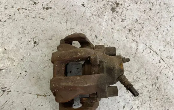 Mercedes-Benz E W212 Rear brake cylinder 