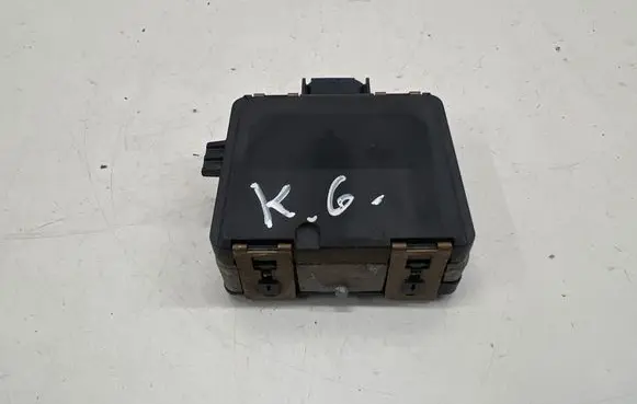 Audi Q3 F3 Blind spot module 3Q0907590G