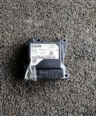 Citroen C4 II Picasso Airbag control unit/module 620644600 9807547380