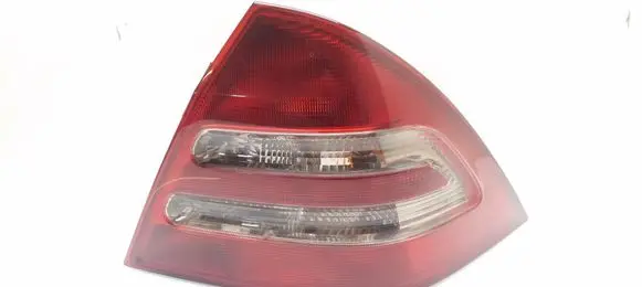 Mercedes-Benz C W203 Rear/tail lights ULO3311