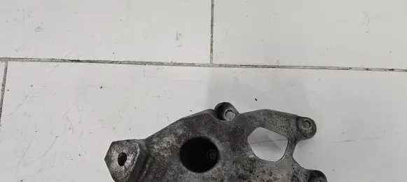 Audi A5 8T 8F Engine mounting bracket 8K0199307BK