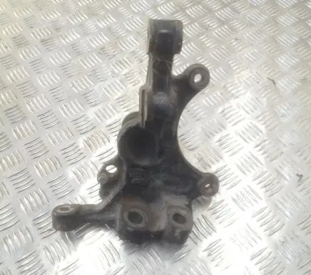 Ford Mustang VI Front wheel hub FR3C8107A