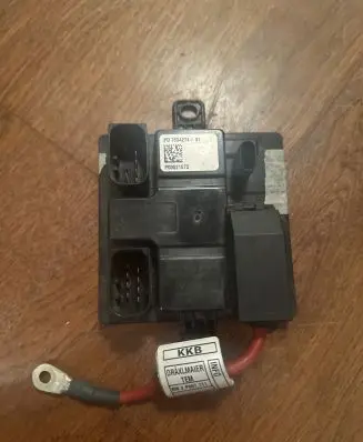 BMW 5 F10 F11 Power management control unit 7634274