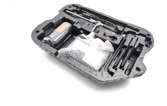 Citroen C4 I Picasso Tool set 9672902480 672007 9672902880