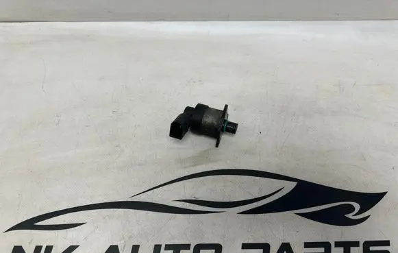 BMW 5 E60 E61 Fuel pressure sensor 0928400560 40697 78530