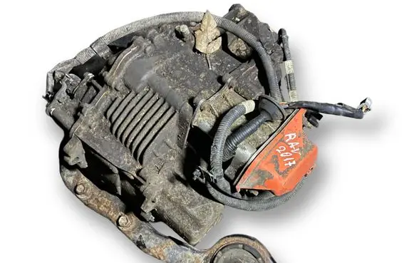 Toyota RAV 4 (XA40) Rear differential 8209048020