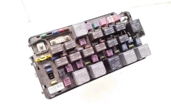 SsangYong Kyron Fuse module 05H29M AK5102