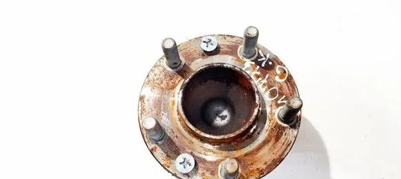 Mazda CX-30 Rear wheel hub 