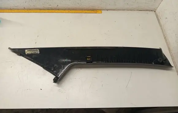 Chrysler Voyager (A) pillar trim 05028275 18469C PM0480