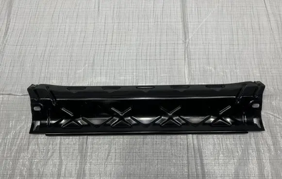 Jeep Wrangler Engine splash shield/under tray