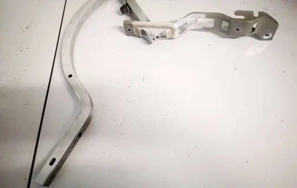 Lexus IS 220D-250-350 Tailgate/trunk/boot hinge