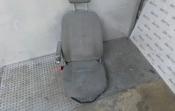 Volkswagen Crafter Front driver seat 