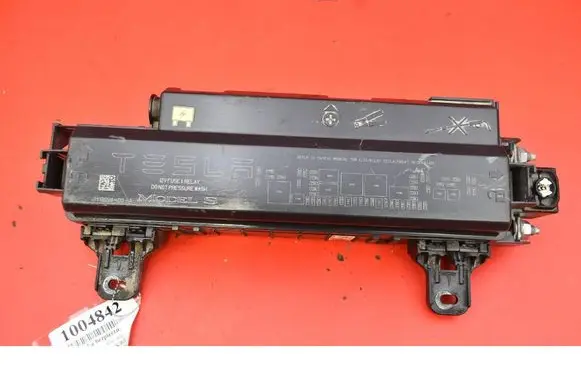 Tesla Model S Fuse box set 1094405-00-F
