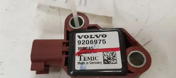 Volvo V50 Airbag deployment crash/impact sensor 9206975 8840A5