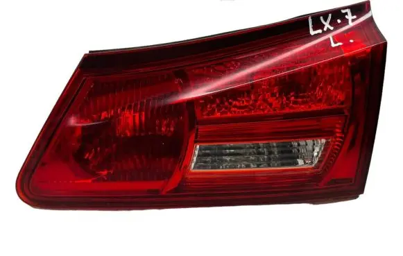 Lexus IS 220D-250-350 Tailgate rear/tail lights 12VR