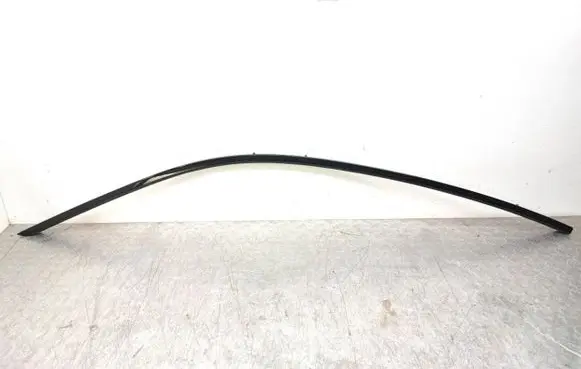 BMW i4 Front door glass trim molding 5A5C0B1 19517210