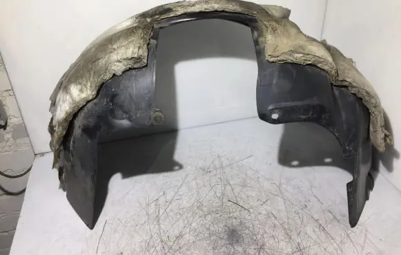 Ford Courier Front wheel arch liner splash guards