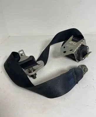Mazda 3 I Front seatbelt 0433015 6032791