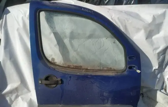 Fiat Doblo Front door melynos