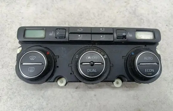 Volkswagen Touran I Climate control/heater control trim 746-414-71