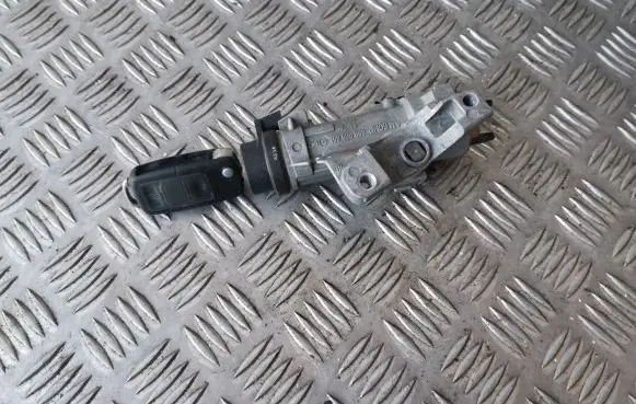 Skoda Fabia Mk2 (5J) Ignition lock 4B0905851Q