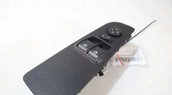 Fiat Bravo Electric window control switch