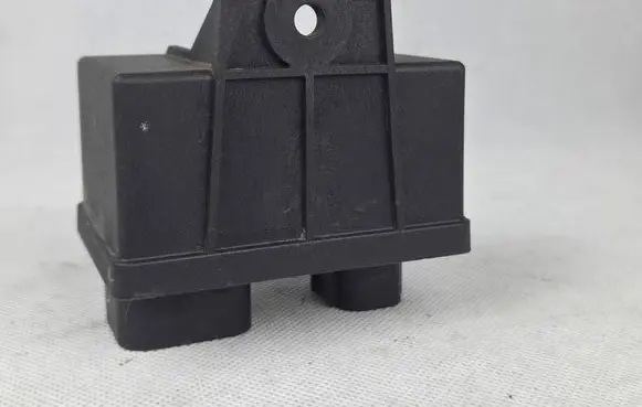 Jeep Compass Glow plug pre-heat relay 68254974AA 20181009 0281003172