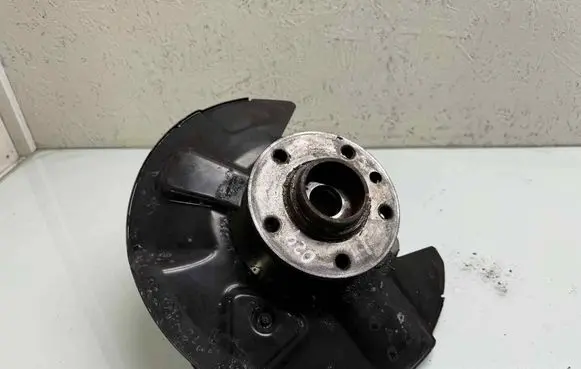 Volkswagen Transporter - Caravelle T6 Front wheel hub