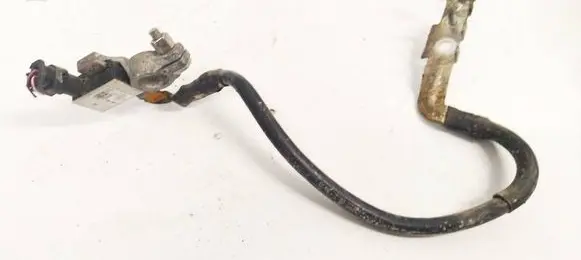 Volkswagen Golf VII Positive cable (battery) 5Q0915181C 17394900