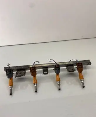 Suzuki SX4 Fuel injectors set 2975001480